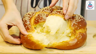 Воздушная Круглая хала из 4-х жгутов или выпечка как произведение искусства, показываю формовку