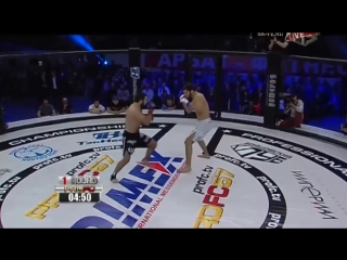 Брутальное колено Александр Шаблий  vs Гуссейн Эсенбаев