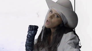 Shy'm ft. Kayna Samet & Chilla - Ole Ole