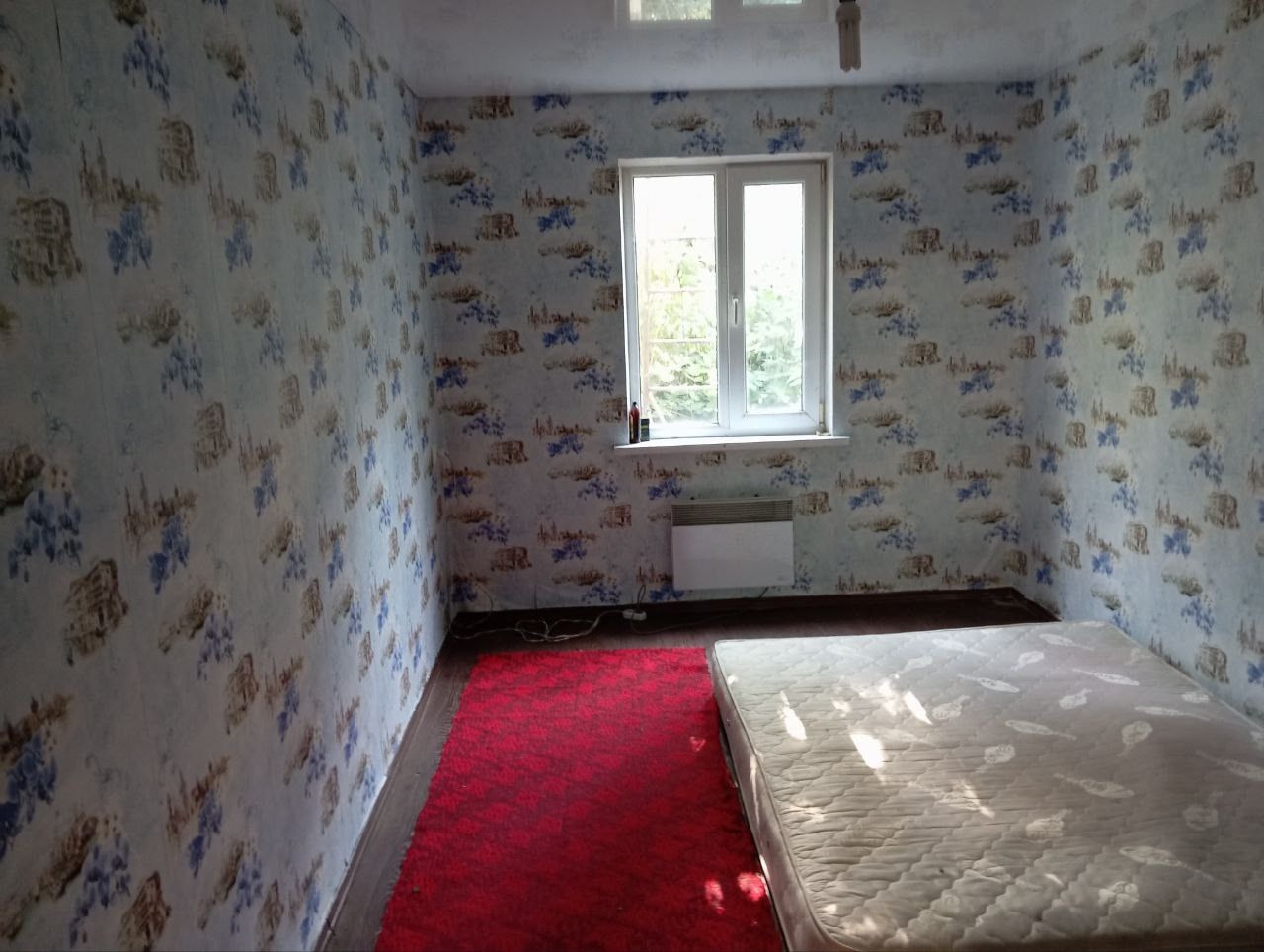 ‼‼ Продам дом ул.Производственная,Малая Вергунка (район маршрутного кольца 133,118). Площадь дома 100кв. м. Участок 8 сот. не приват, крыша в хорошем состоянии, окна м/п, 4 комнаты,с/у в доме форсунка+ электро конвекторы, бойлер, хоз. постройки, заезд для авто. Цена 4 500 000 ₽.Тел.+7(959)109-22-37 (telegram)...